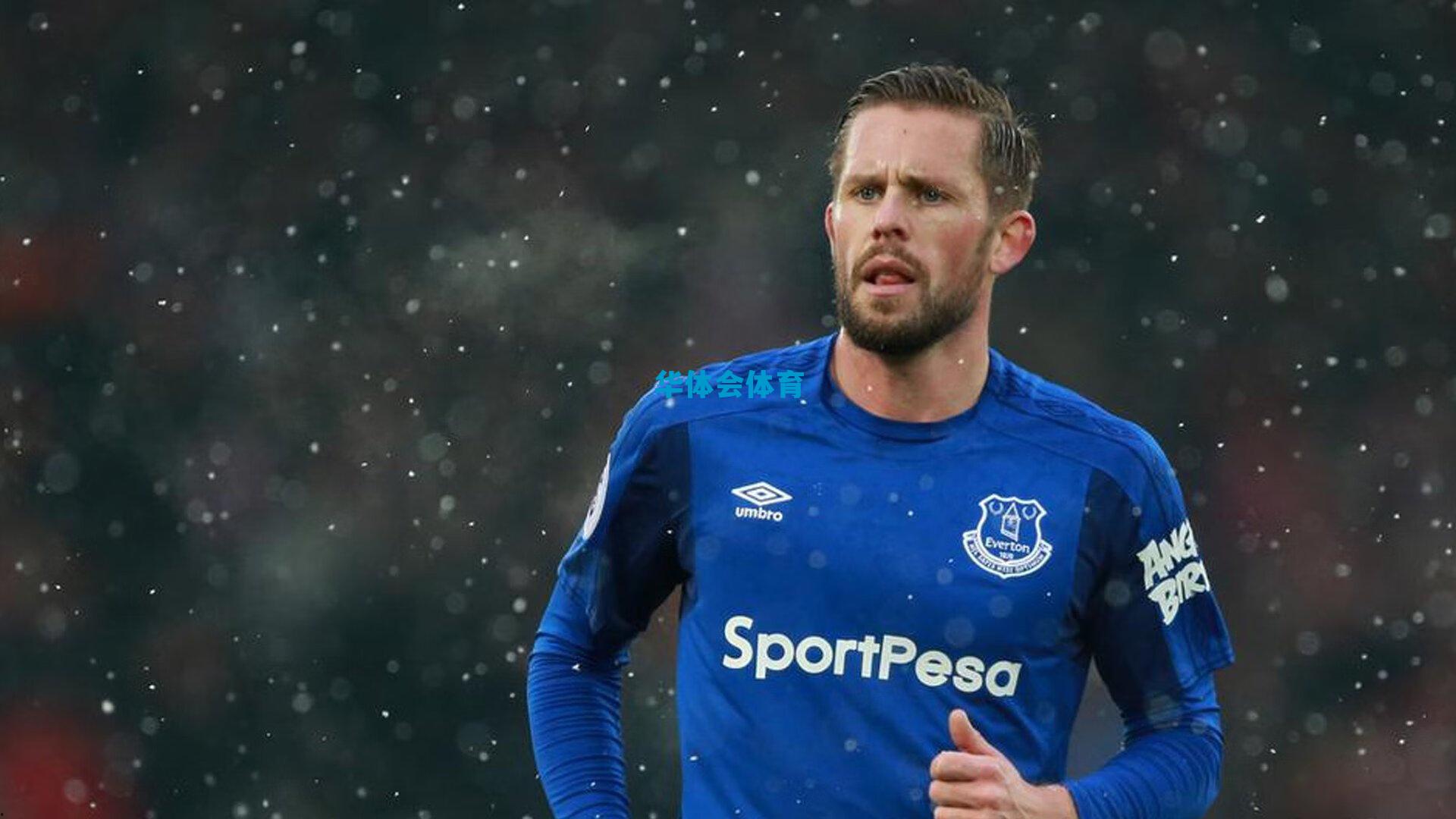 从三停到重用！37岁张呈栋上演逆袭，郑智的无奈选择还是妙手？